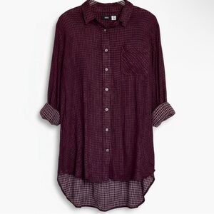 BDG Urban Outfitters Plaid Hi-Low Button-Up Shirt Burgundy Check, Women’s Medium